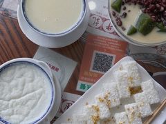 招牌传统双皮奶-周大娘牛乳(旧寨古村总店)