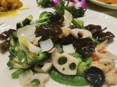 荷塘月色-紫玉食府