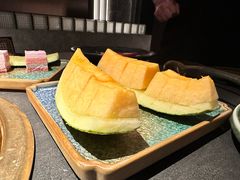 -铭牛烧肉·和牛海鲜自助(高新月牙湖店)