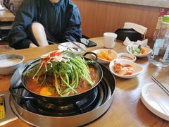 -喇喇排骨火锅·传统韩式脊骨汤(望京西园总店)