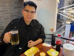 -BHC炸鸡(明洞总店)