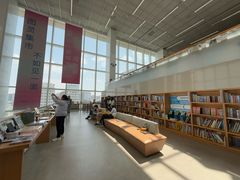 -朵云书院(滴水湖店)