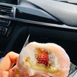 冰皮蛋糕口感很像雪媚娘，各种口味各具特色