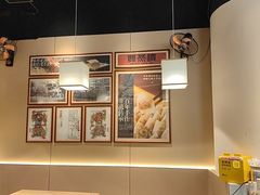 -双燕楼·手工馄饨·汤面小吃(世纪汇店)