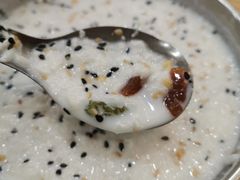 -白翔甜食店