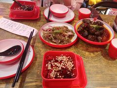 -老闵田螺馆·南昌特色小炒(梦时代店)