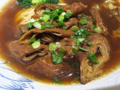 老卤肥肠面-囿面传统制面馆(中央路店)