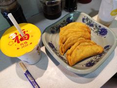 -老新隆牛肉锅贴(新街口店)