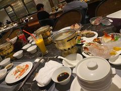 -半岛翡丽海鲜自助餐厅(观风亭店)