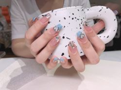 -槿里日式美甲工作室