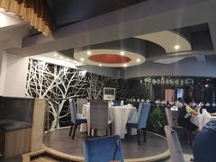 -琬苑鸽庄·川粤融合菜(解放碑总店)