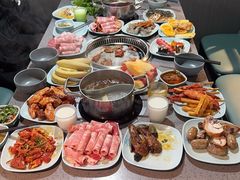 -金滏山·烤肉海鲜火锅自助(襄阳万达店)