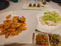 -荟廷·晶萃(陆家嘴尚悦湾店)