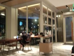 -星巴克臻选(珠海富华里店)