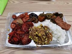-晓宇盒饭(民安街店)