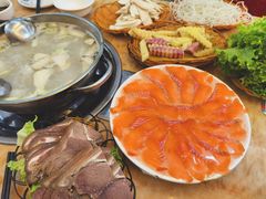 -老石黑山羊毛驴肉火锅(金凯广场店)