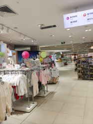 -孩子王(静安大融城店)
