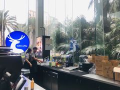 大堂-瑞幸咖啡(南昌国际金融中心店)