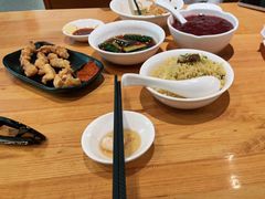 -诚铭记·虾仁汤包·成都小吃(融创店)