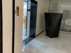 -无界眼镜MaxLess(滨江星光大道店)