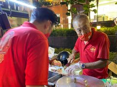 -詹爷爷乌节路街头冰淇淋