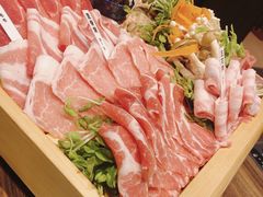 -我那覇豚肉店(カフーナ旭橋店)