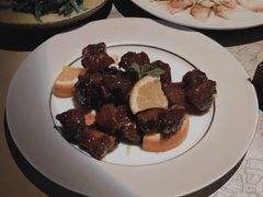 -穹六人间 people 6(岳阳路店)