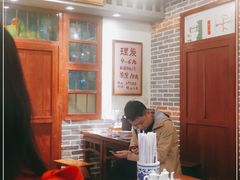 -湘下佬·老长沙吃货铺(酃湖万达店)