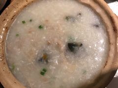 -新大咀港式茶餐厅(宝山万达店)