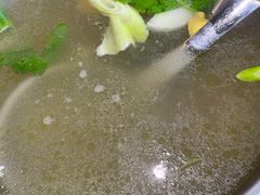 -乡土黄·鲜牛肉火锅·小龙虾(兴业街店)