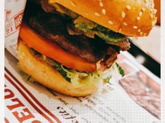 -The Habit Burger Grill 哈比特汉堡(爱琴海店)