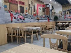 大堂-江城燕子大排档(江汉路步行街店)