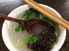 紫菜蛋皮汤-巧云大馄饨(南阴阳营总店)