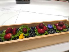 -皇城根·鲁菜济南菜·吊炉烤鸭·炒鸡鱼头(济南旗舰店)