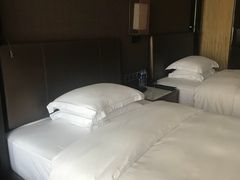 -中山利和希尔顿酒店