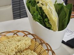 杂菜-三头牛·潮汕牛肉生蚝火锅 (夏湾店)