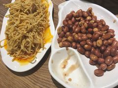 干豆腐丝&nbsp;老醋花生-桂在香知桂林米粉(红博中央公园店)