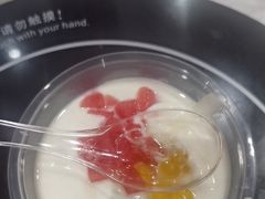 -忘情水鱼头·鲜鱼火锅(滨江中路店)