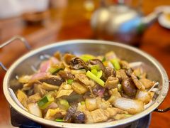 干锅香菌-苗湘食府(十年店)