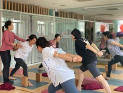 -爱尔乐美孕产瑜伽·普拉提