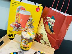 -喜茶(北京五棵松华熙店)