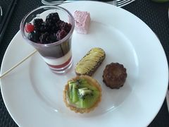 -圣丰索菲特·2 On 988 Café 自助餐厅