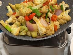 -小菜园新徽菜(宜兴八佰伴店)