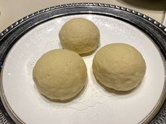 脆皮流沙包-皇朝会.经典传统粤菜(外滩店)