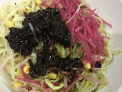 鸡蛋炸酱面-京碗居老北京特色菜(北环东路店)