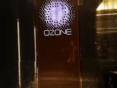 -OZONE 顶楼酒吧(香港丽思卡尔顿酒店)
