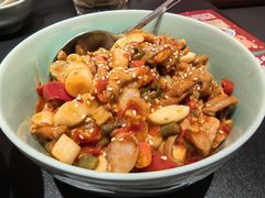 泡椒小炒鸡杂-麻六记(新天地店)