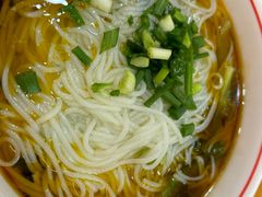 -叶伟胡辣壳面(两路口店)