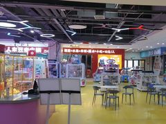 -鸿通城购物中心