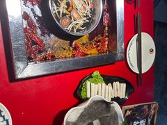 -二荆条·蜀鲜汇城市森林火锅